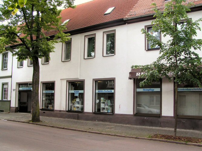 Strassenansicht.jpg